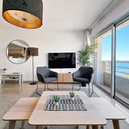 Luxueux Le Coucher De Soleil - By Résidence La Fontaine